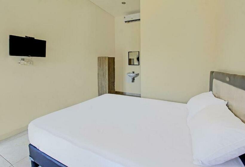 Номер Deluxe Кровать Кинг, Oyo 91881 Aratha Homestay