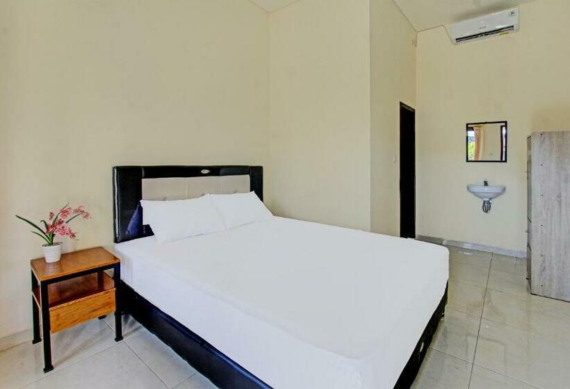 Номер Deluxe Кровать Кинг, Oyo 91881 Aratha Homestay