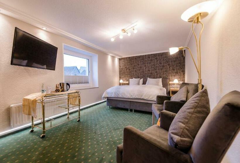 수피리어 룸, Sauerländer Hof