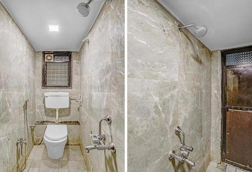 חדר קלאסי לשלושה, Spot On Jayesh Guest House