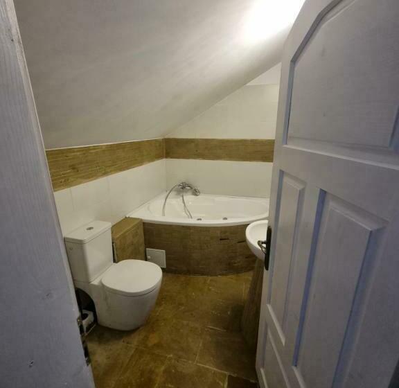 デラックスルーム, Moldi Muzeu