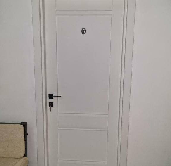 Номер Deluxe, Moldi Muzeu