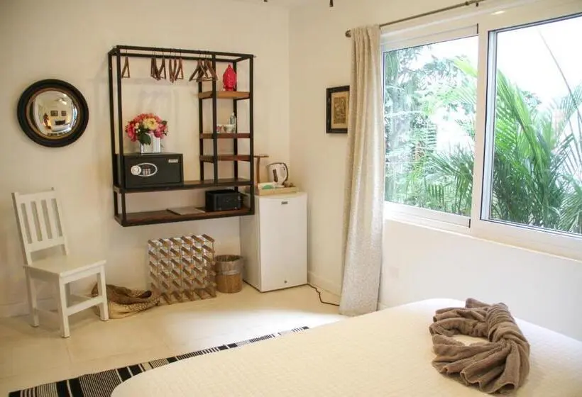 Standard-huone, Casa Vitality Bed And Breakfast   Playa Guiones, Nosara   4 Minute Walk To The Beach