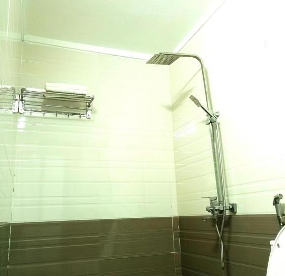 اتاق لوکس, Downtown Backpacker Hostel