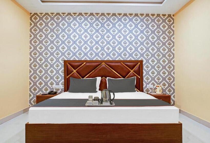 Трехместный Номер Классика, Collection O 700794 Blue Diamond