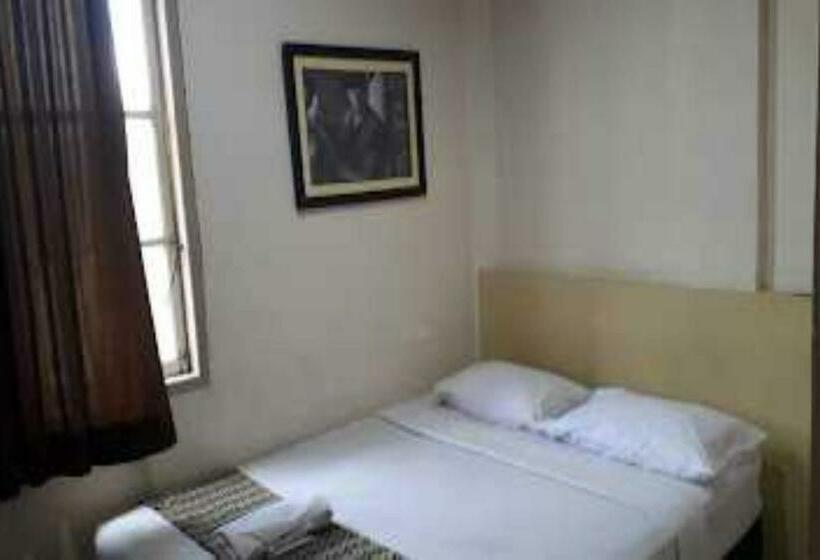 חדר אקונומי, Express O 91674 Penginapan Bm Prima