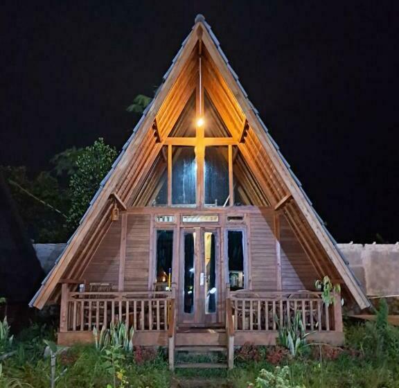 Семейный Номер, Resort & Resto Talaga Sundayana