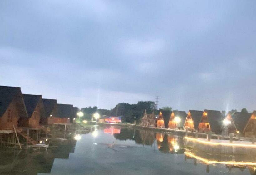 Семейный Номер Deluxe, Resort & Resto Talaga Sundayana