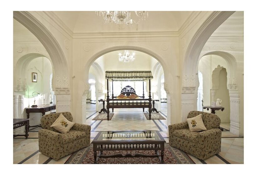 디럭스 룸, Alsisar Mahal  Heritage