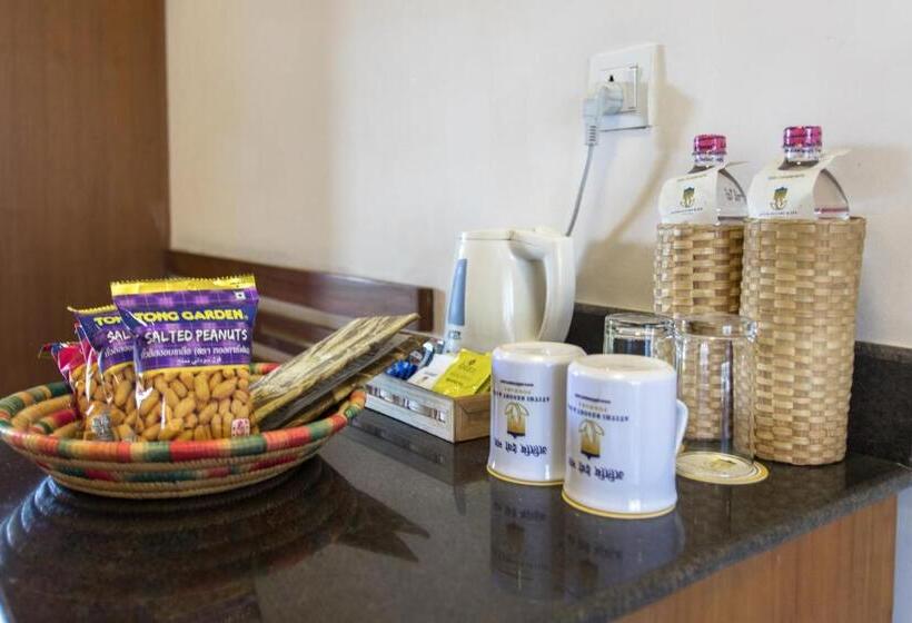 سوییت, Atithi Resort & Spa