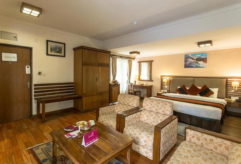 اتاق لوکس, Atithi Resort & Spa