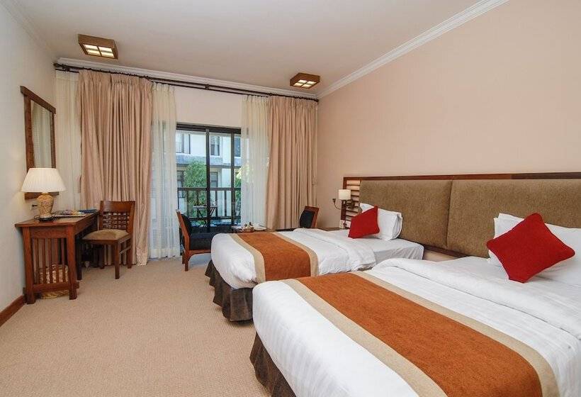 اتاق لوکس, Atithi Resort & Spa