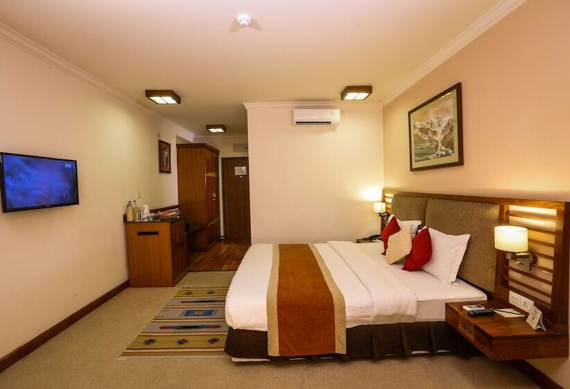 اتاق لوکس, Atithi Resort & Spa