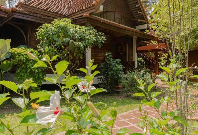 带大床的复式套间, Coral Hotel Bangsaphan