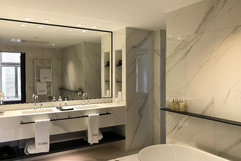 带大床的标准间, Hilton Garden Inn Falls Church