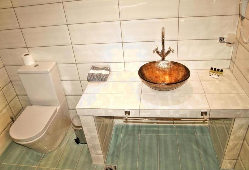 オーシャンビュースーペリアースイート, Maranton Beach