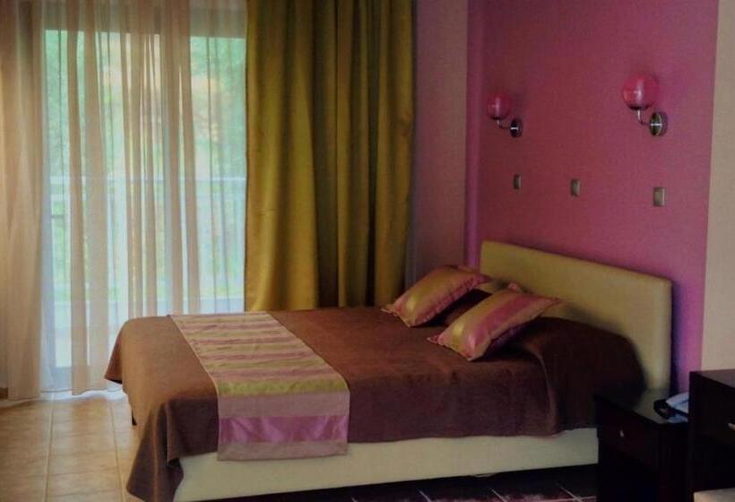 二段ベッド付き家族用アパートメント, Maranton Beach