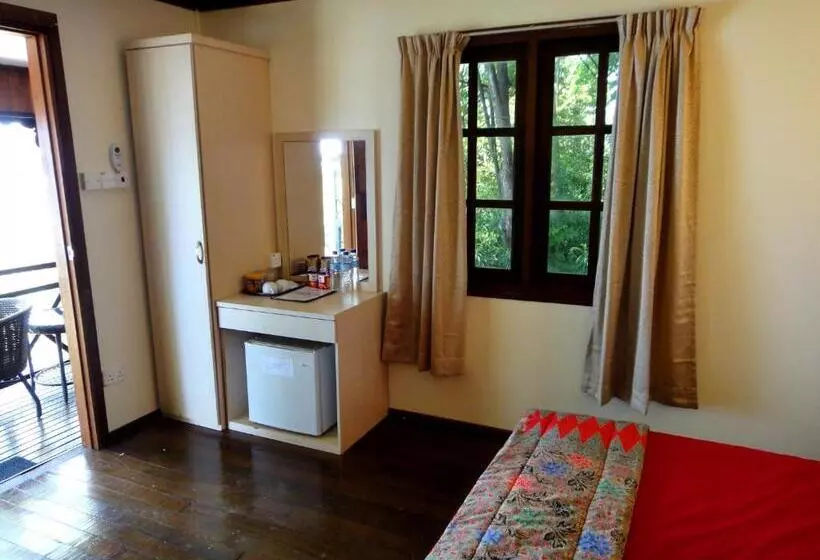 اتاق خانوادگی, Minang Cove Resort