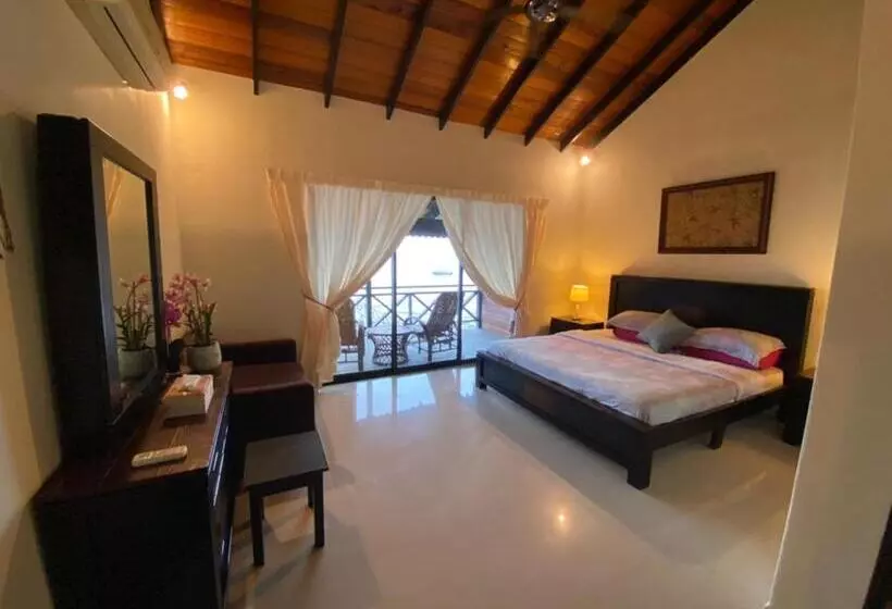 اتاق لوکس, Minang Cove Resort