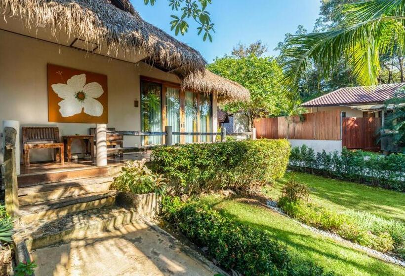 منزل غرفة نوم واحدة, The Beach Natural Resort Koh Kood