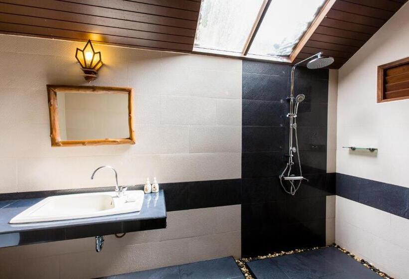 منزل غرفة نوم واحدة, The Beach Natural Resort Koh Kood