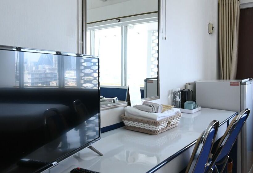 اتاق لوکس, The Krungkasem Srikrung