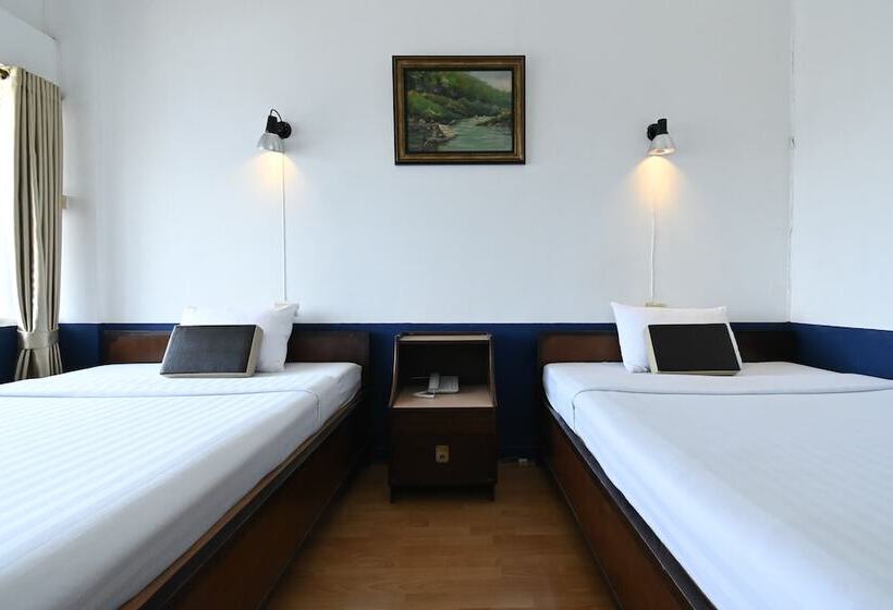 اتاق لوکس, The Krungkasem Srikrung