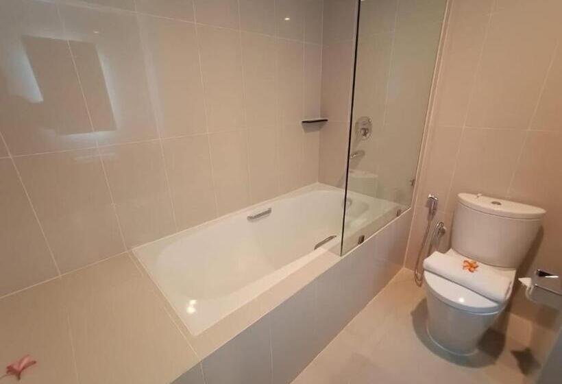 带大床的套房, The Royale Krakatau