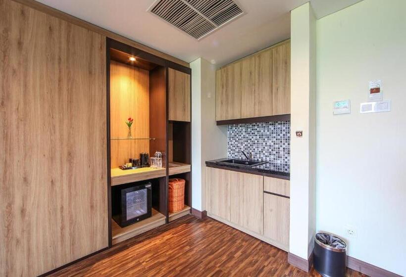 带大床的套房, The Royale Krakatau