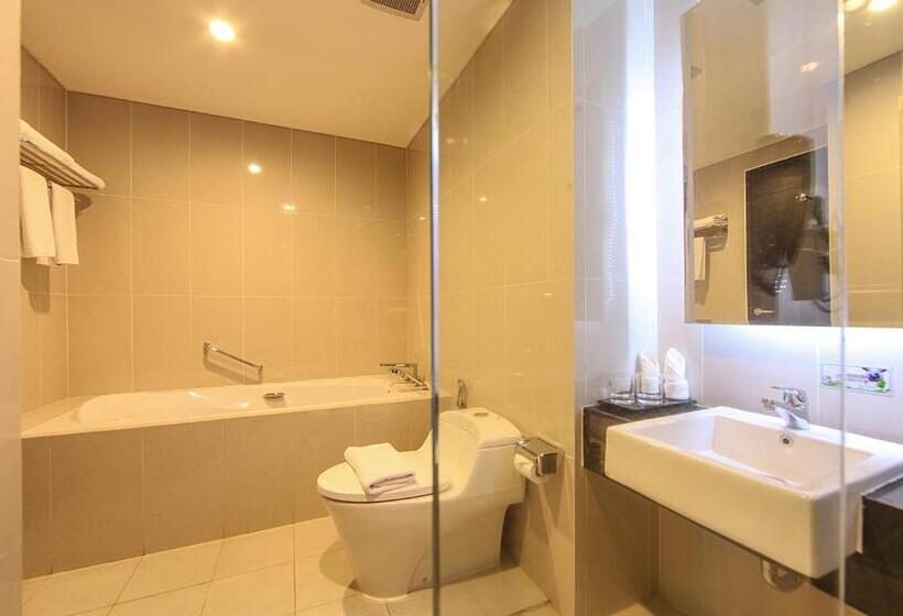 带大床的套房, The Royale Krakatau