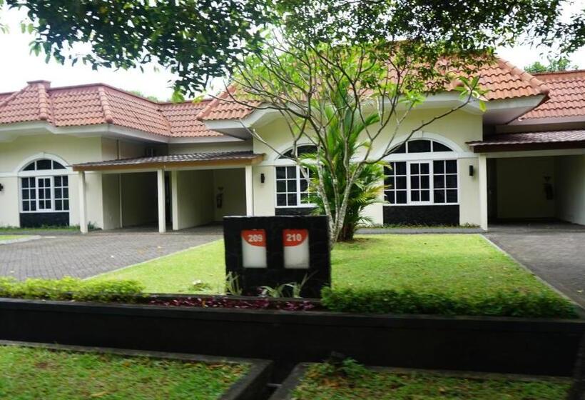 小型套房, The Royale Krakatau