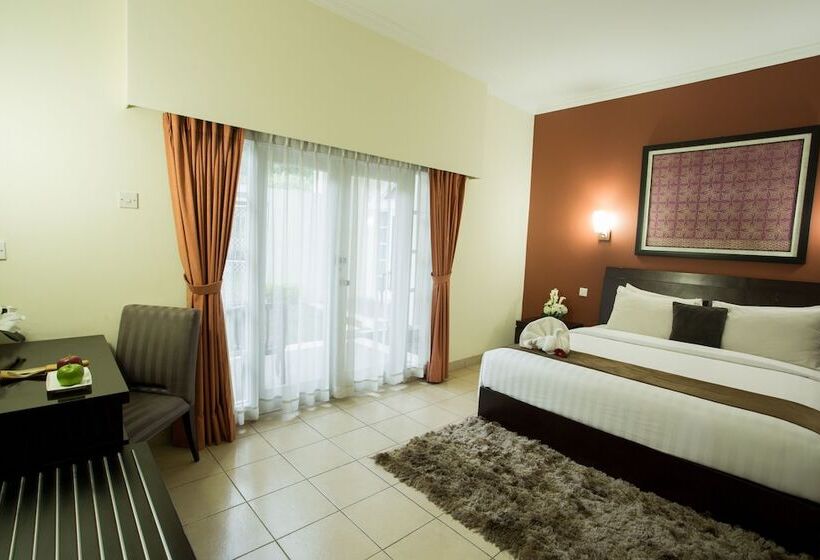 小型套房, The Royale Krakatau