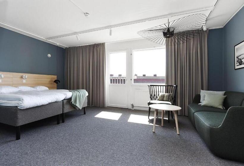4인용 수피리어 룸, Ersta Hotell & Konferens
