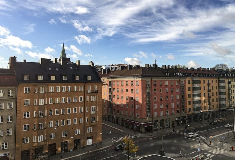 חדר סופריור לשלושה, Ersta Hotell & Konferens