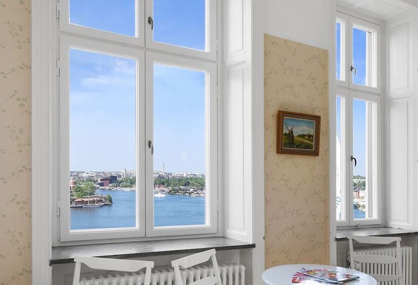 חדר מוזל מקלחת משותפת, Ersta Hotell & Konferens