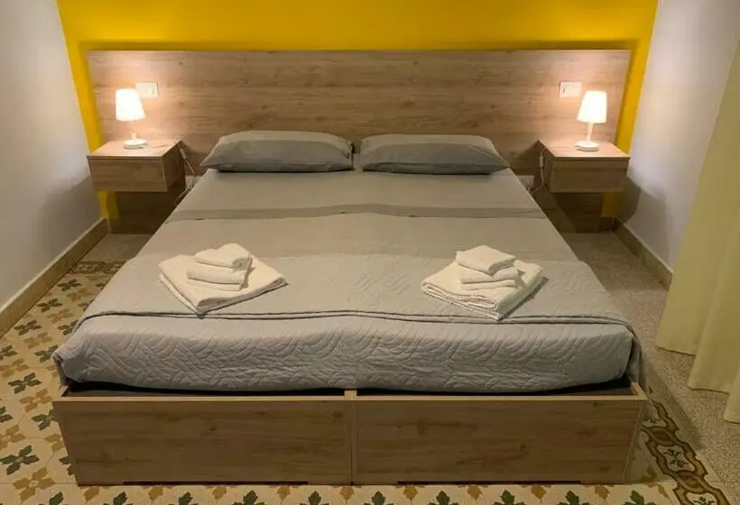 اتاق راحتی سه تخته, Erythrà Bed And Breakfast