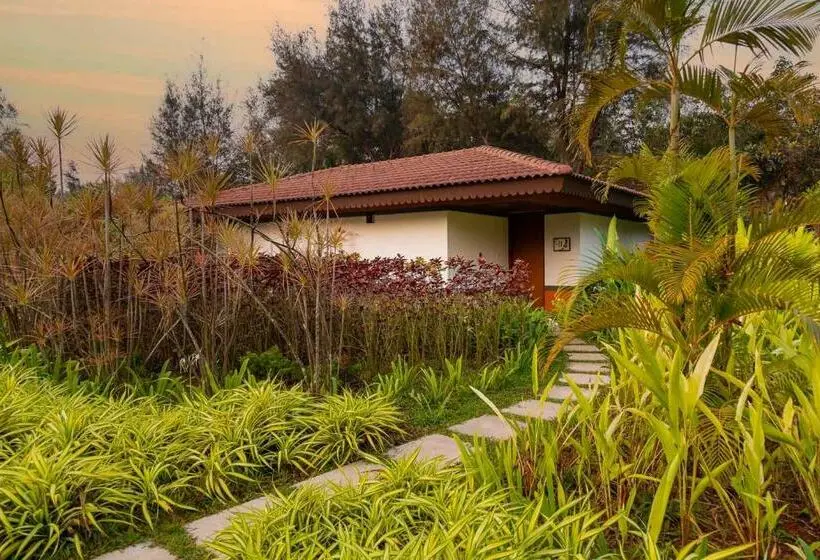 Villa 1 Makuuhuone Puutarhanäkymä, Gamyam Beach Resort