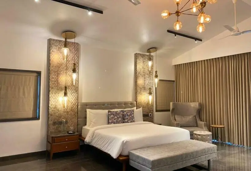 Villa 3 Makuuhuonetta, Gamyam Beach Resort