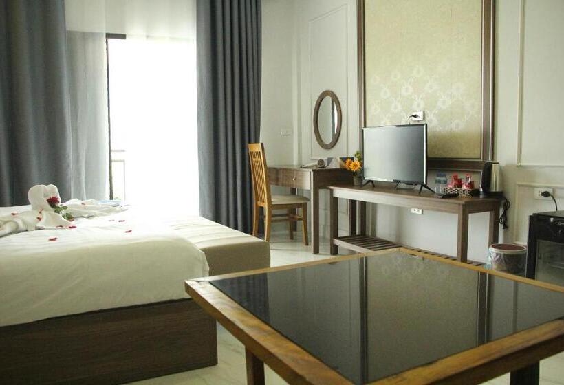 Номер Deluxe с Балконом, Confetti Garden Resort