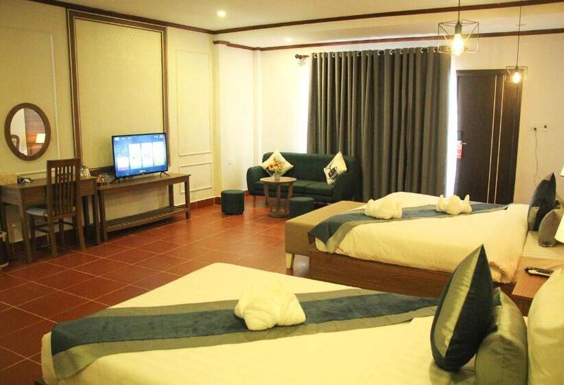 스탠다드 트리플 룸 가든 전망, Confetti Garden Resort