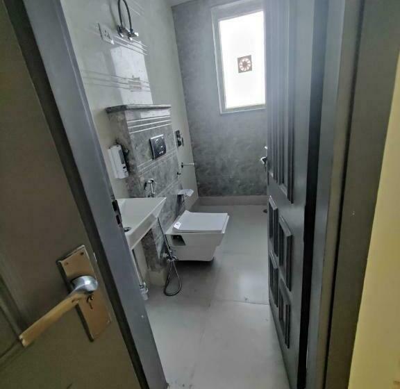 اتاق کلاسیک سه تخته, Townhouse 1137 Oyo Townhouse Rohini