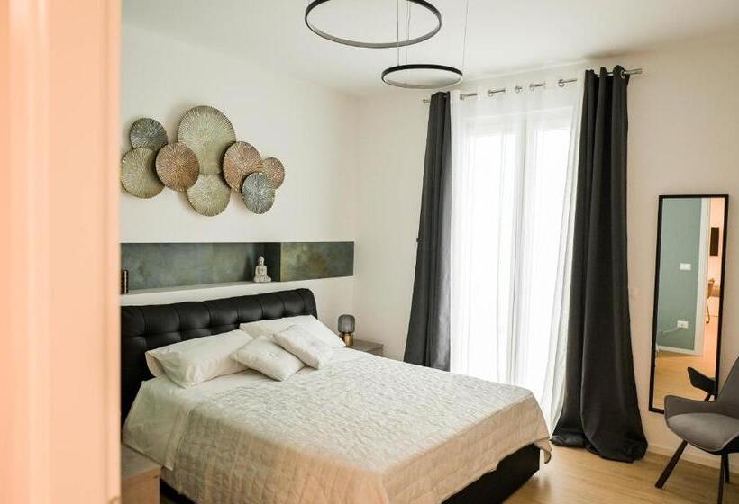 Апартаменты Deluxe 1 Спальня, Habitat  Apartments&rooms