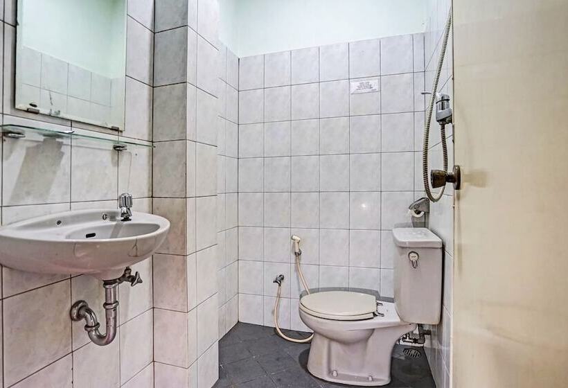 Номер Deluxe, Oyo 91805 Wisma Bari