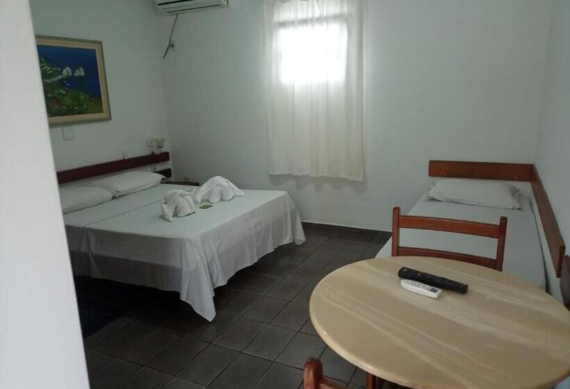 اتاق استاندارد سه نفره, Miramar Sintpq