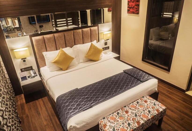 Номер Superior, Eastern Gate   A Bergamont Group Of