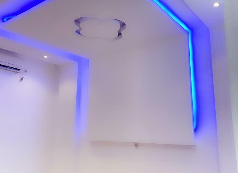 Standardrum, Hôtel Victoria