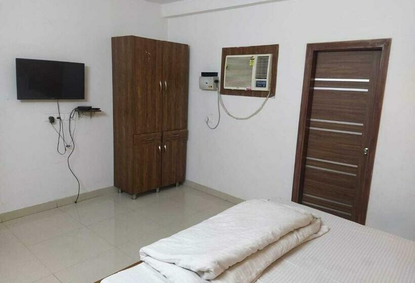 Triple Classic Room, O Delite Hotel Near Leisure Valley Park