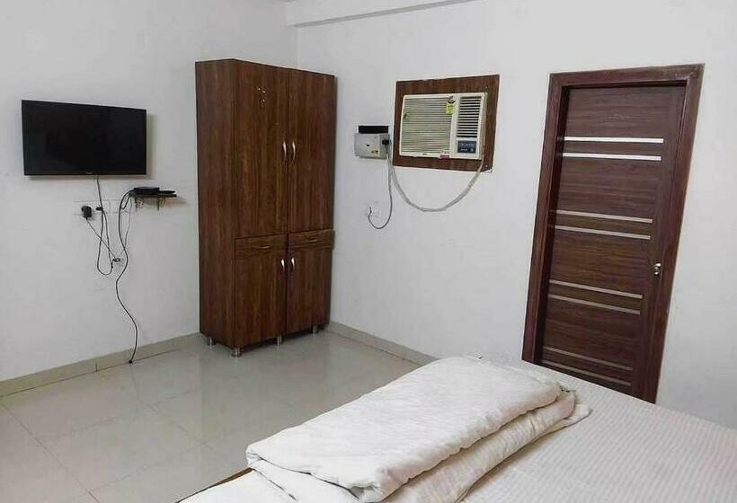 Triple Classic Room, O Delite Hotel Near Leisure Valley Park