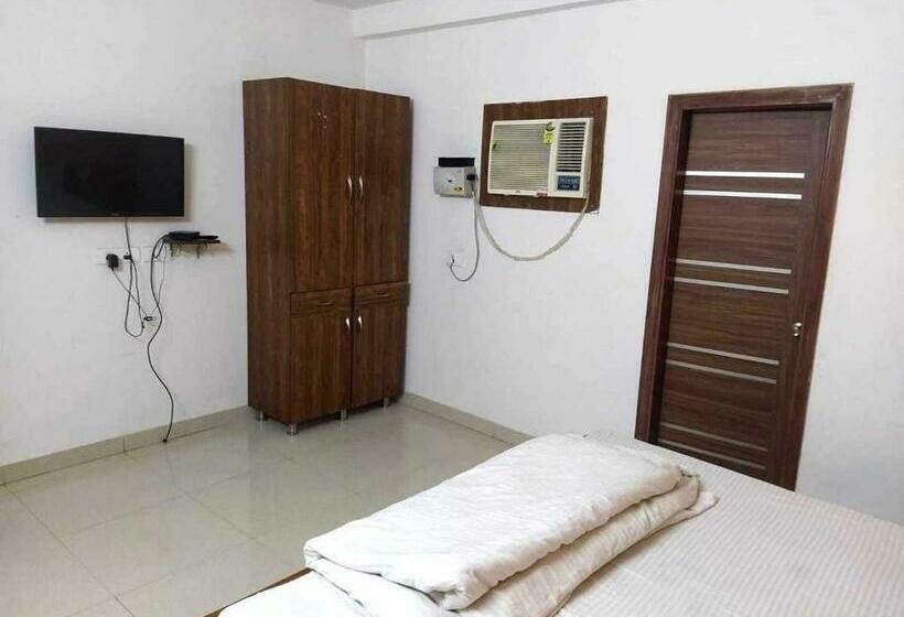 Triple Classic Room, O Delite Hotel Near Leisure Valley Park