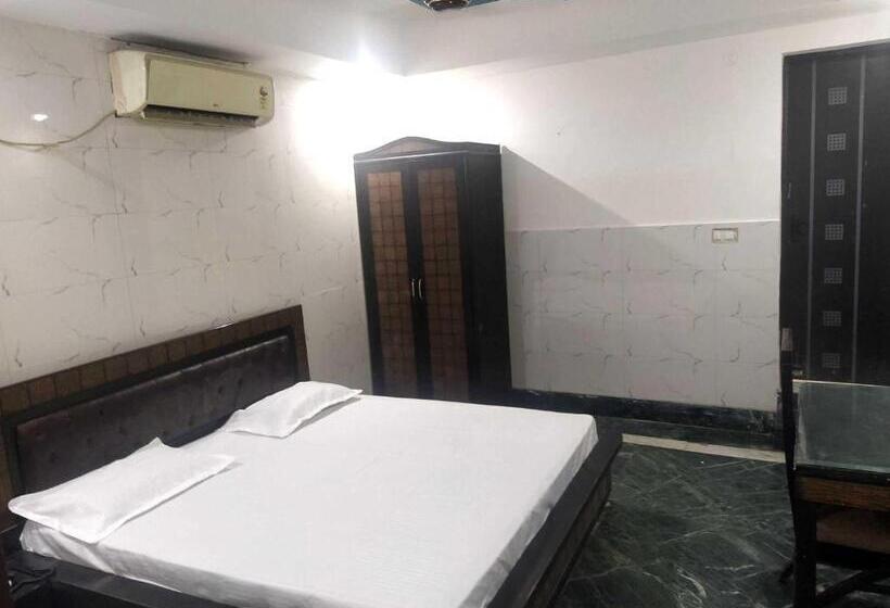 Triple Classic Room, O Delite Hotel Near Leisure Valley Park